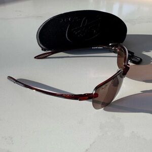 Maui Jim sunglasses. MJ-408-10 ( size)